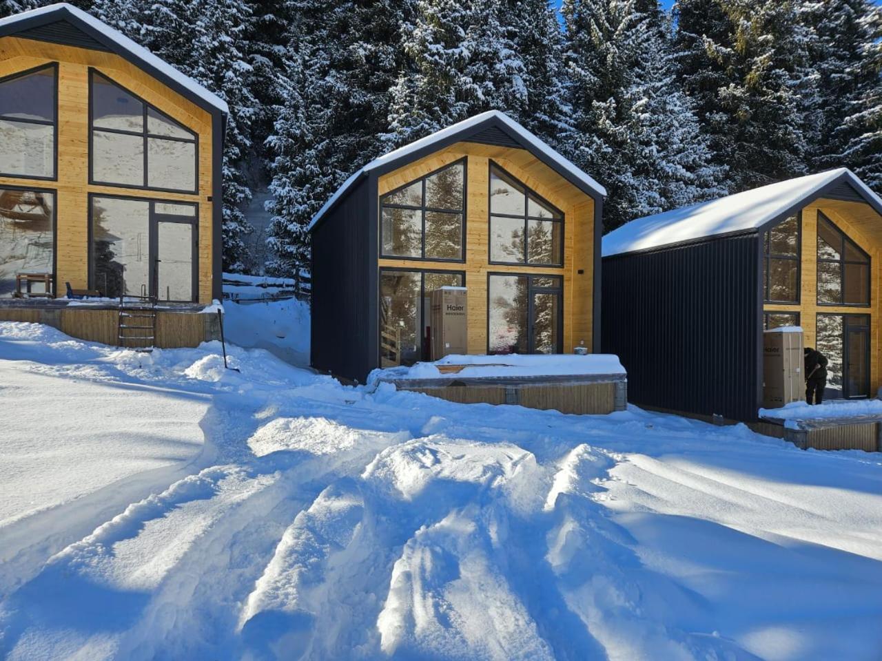 Toodoresort Karakol Exteriér fotografie